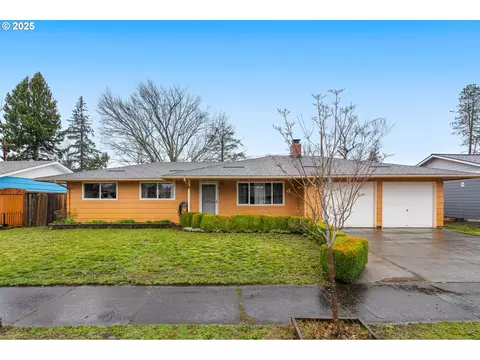17121 SE Madison St, Portland, OR 97233