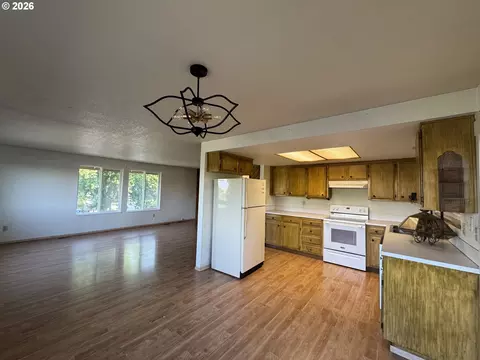 3320 SW Ladow Ave, Pendleton, OR 97801 photo 8