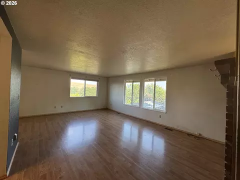3320 SW Ladow Ave, Pendleton, OR 97801 photo 7