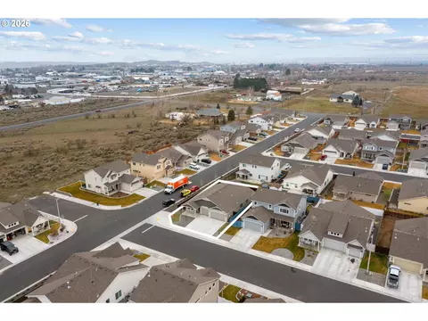 View/Area - 503 E Heather Ave, Hermiston, OR 97838 photo 5 of 11