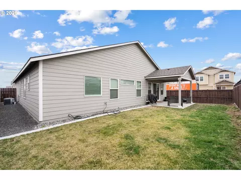 Exterior - 503 E Heather Ave, Hermiston, OR 97838 photo 6 of 7