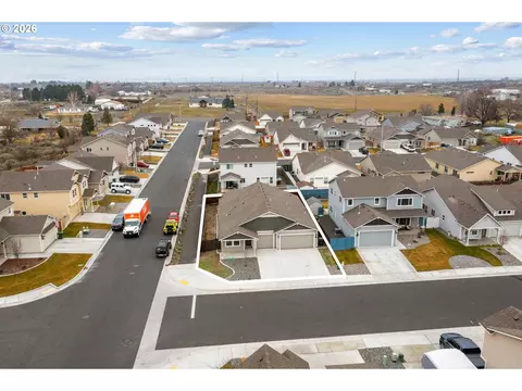 View/Area - 503 E Heather Ave, Hermiston, OR 97838 photo 6 of 11