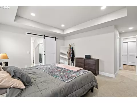 Bedroom - 503 E Heather Ave, Hermiston, OR 97838 photo 4 of 4