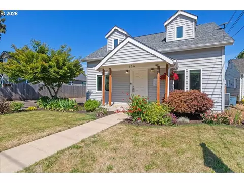 656 SW Levens St, Dallas, OR 97338