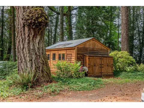 Exterior - 21115 SE Langensand Rd, Sandy, OR 97055 photo 14 of 18