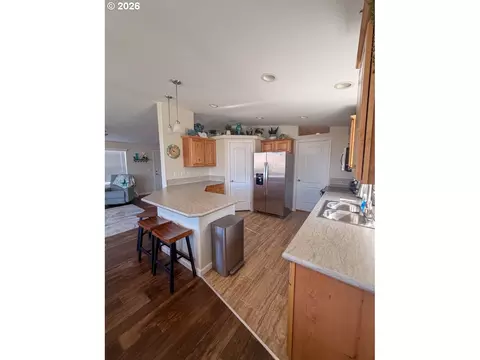 1060 Cedar Loop, Lakeside, OR 97449 photo 13