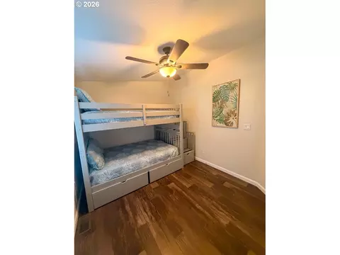 1060 Cedar Loop, Lakeside, OR 97449 photo 16