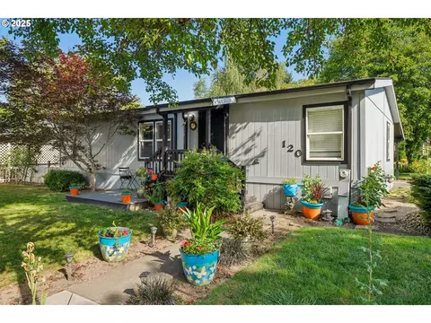 3300 Main St #120, Forest Grove, OR 97116
