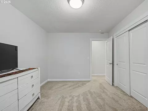 Bedroom - 5995 SE 33rd St, Gresham, OR 97080 photo 5 of 6