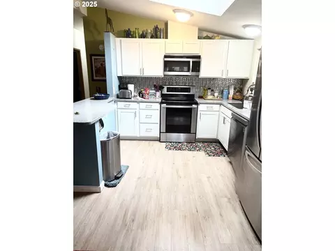 1699 N Terry St #272, Eugene, OR 97402 photo 23
