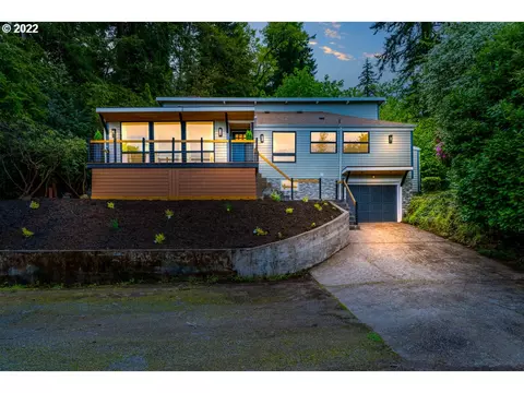 3010 Friendly St, Eugene, OR 97405