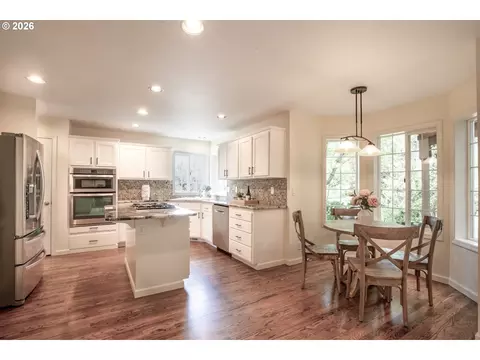 Kitchen - 2595 W 28th Ave, Eugene, OR 97405 photo 4 of 4