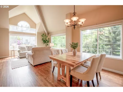 Dining - 2595 W 28th Ave, Eugene, OR 97405 photo 1 of 2