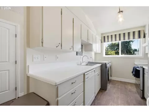 Other - 1929 NE 19th St, Gresham, OR 97030 photo 6 of 11
