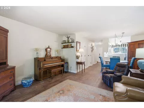 Other - 1929 NE 19th St, Gresham, OR 97030 photo 3 of 11