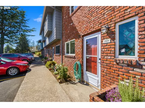 Other - 1929 NE 19th St, Gresham, OR 97030 photo 2 of 11