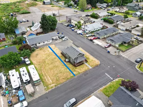 View/Area - 502 E 4th St, Molalla, OR 97038 photo 1 of 5