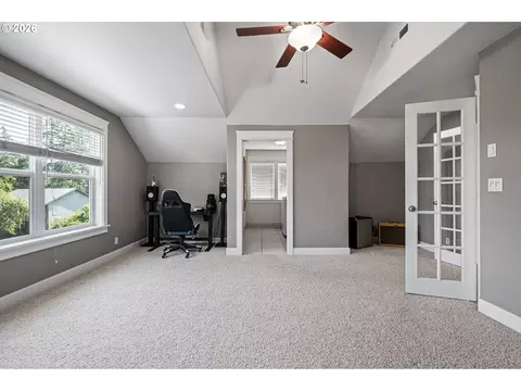 Other - 729 S 68th Pl, Springfield, OR 97478 photo 5 of 7