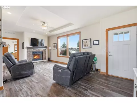 Other - 744 Saint James Pl, Molalla, OR 97038 photo 3 of 6