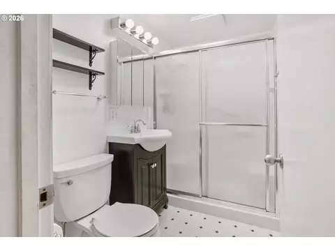 Bath - 2840 Ferry St, Eugene, OR 97405 photo 1 of 1