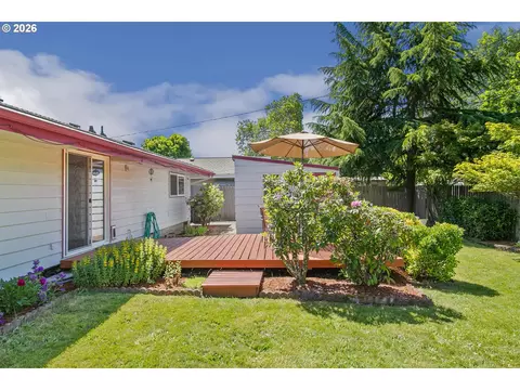 Exterior - 2840 Ferry St, Eugene, OR 97405 photo 2 of 5