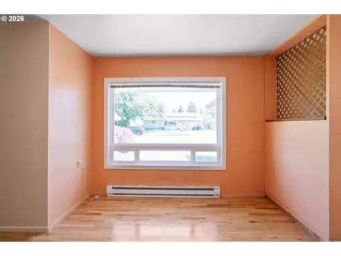 Living - 2840 Ferry St, Eugene, OR 97405 photo 7 of 7