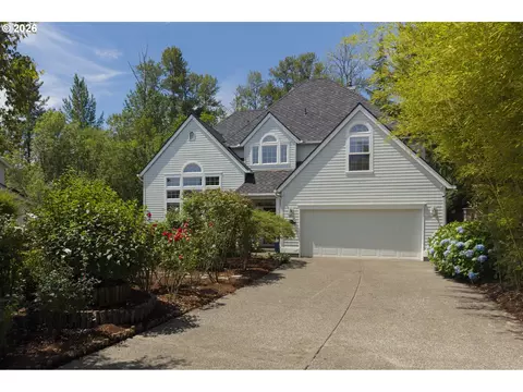 19180 NW Northshore Ct, Portland, OR 97229