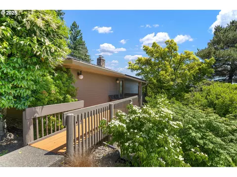 67 Condolea Ter, Lake Oswego, OR 97035