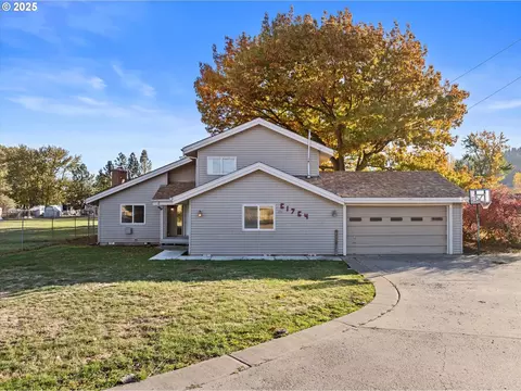 61764 Blackhawk Trail Ln, La Grande, OR 97850