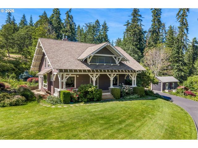 5086 Binns Hill Dr, Hood River, OR 97031
