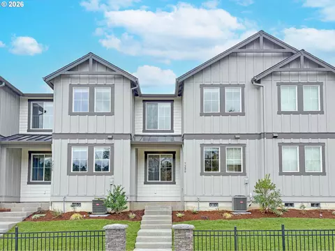 7288 SE Butternut Creek Pkwy, Hillsboro, OR 97123