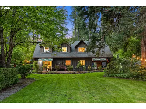 49198 Mckenzie Hwy, Vida, OR 97488