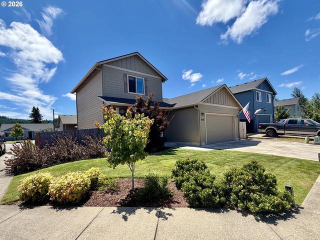 1202 Albatross Ct, Sweet Home, OR 97386