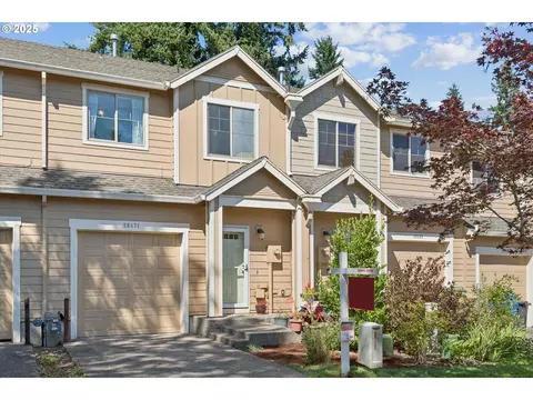 38471 Galway St, Sandy, OR 97055