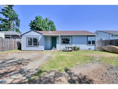 351 Sweet Ln, Cottage Grove, OR 97424
