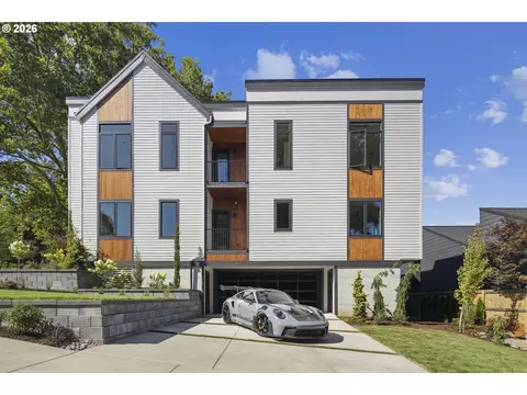 707 1st St, Lake Oswego, OR 97034