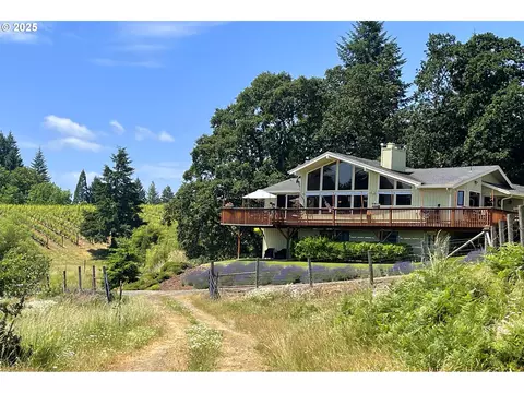 13900 NW Fir Crest Rd, Mcminnville, OR 97128