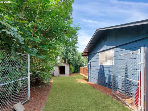 Exterior - 14365 SE Shalimar Ave, Sandy, OR 97055 photo 10 of 10