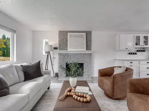 Living - 14365 SE Shalimar Ave, Sandy, OR 97055 photo 1 of 3