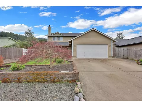 Exterior - 279 S 71st St, Springfield, OR 97478 photo 1 of 5