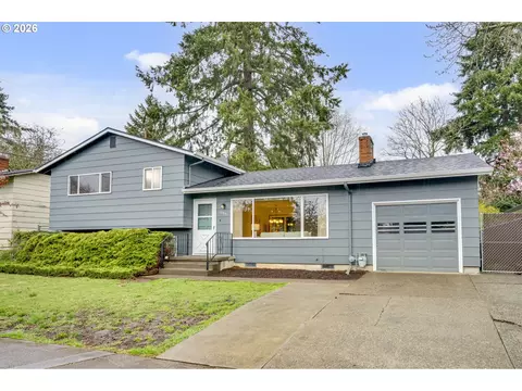 10531 SE Long St, Portland, OR 97266