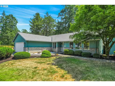 371 Belton Rd, Saint Helens, OR 97051
