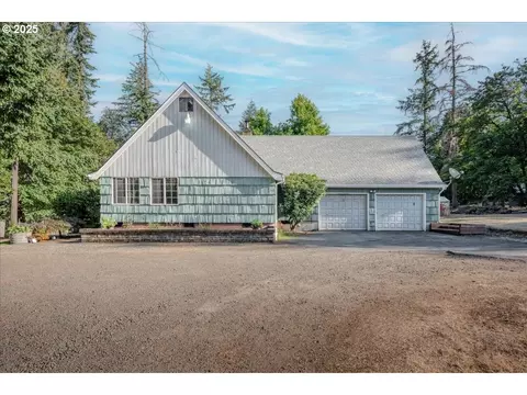4170 Silver Falls Dr, Silverton, OR 97381