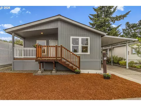 1400 Candlelight Dr #209, Eugene, OR 97402