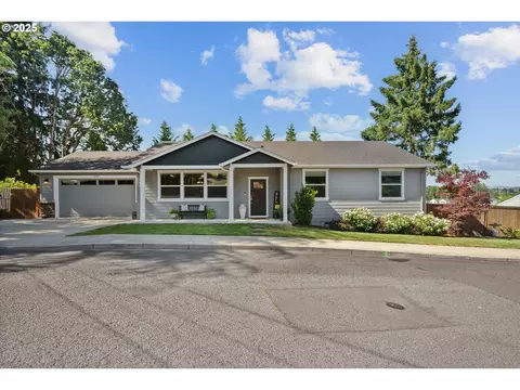 1194 SW Maple St, Dallas, OR 97338