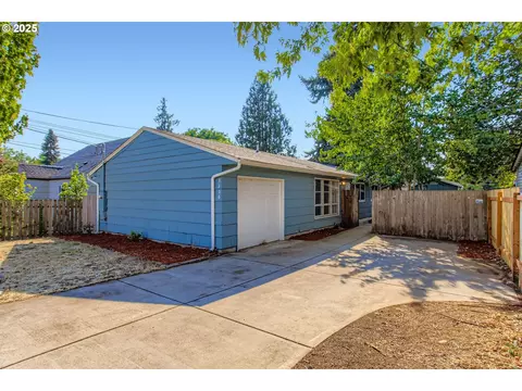 3206 Watson Ave, Vancouver, WA 98661