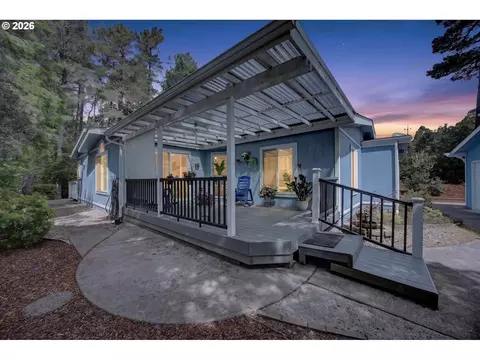 249 Munsel Creek Loop, Florence, OR 97439 photo 19