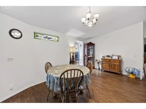 249 Munsel Creek Loop, Florence, OR 97439 photo 35