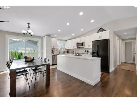 Kitchen - 1144 N Pine St, Canby, OR 97013 photo 1 of 9