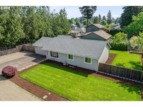 View/Area - 1144 N Pine St, Canby, OR 97013 photo 2 of 3